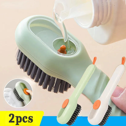 Cepillo con dispensador para zapatillas